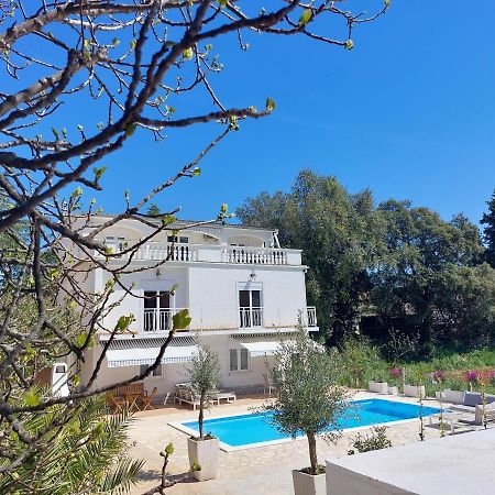 Casa Blanca, Biograd Na Moruアパートメント エクステリア 写真