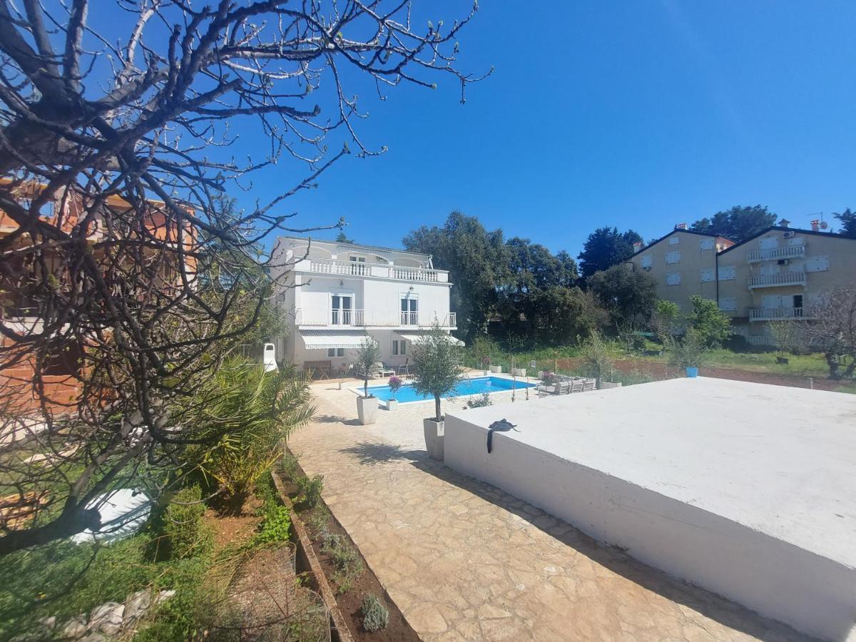Casa Blanca, Biograd Na Moruアパートメント エクステリア 写真