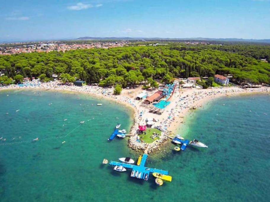 Casa Blanca, Biograd Na Moruアパートメント エクステリア 写真