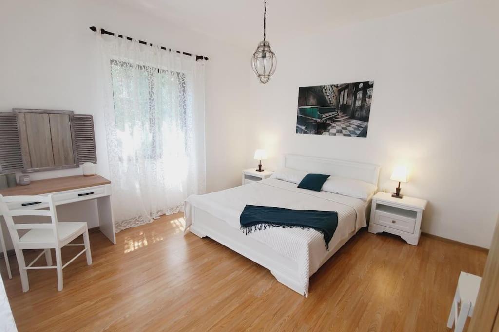 Casa Blanca, Biograd Na Moruアパートメント エクステリア 写真