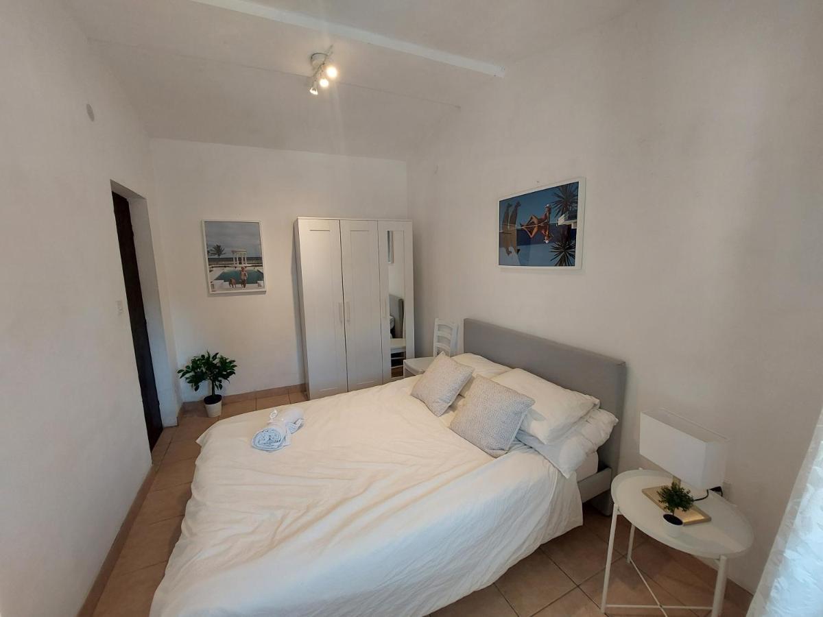 Casa Blanca, Biograd Na Moruアパートメント エクステリア 写真