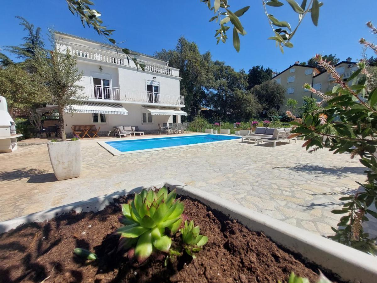 Casa Blanca, Biograd Na Moruアパートメント エクステリア 写真
